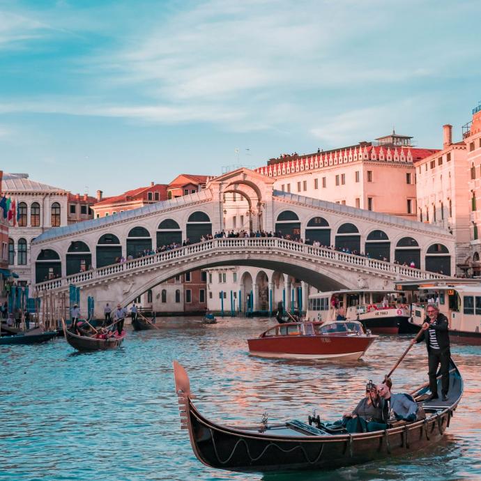 Rialto Bridge, Venice Italy